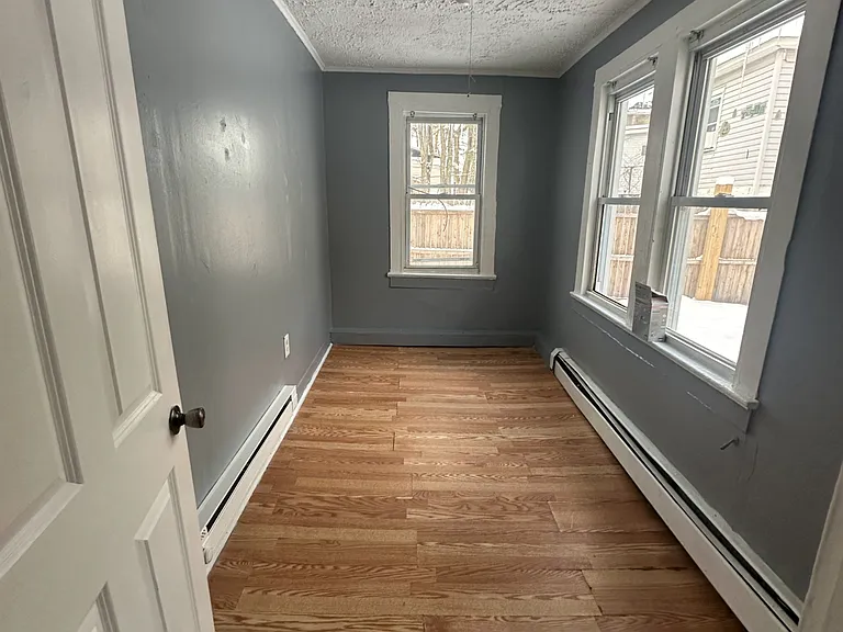 20 Bennett St #1 — Photo 8