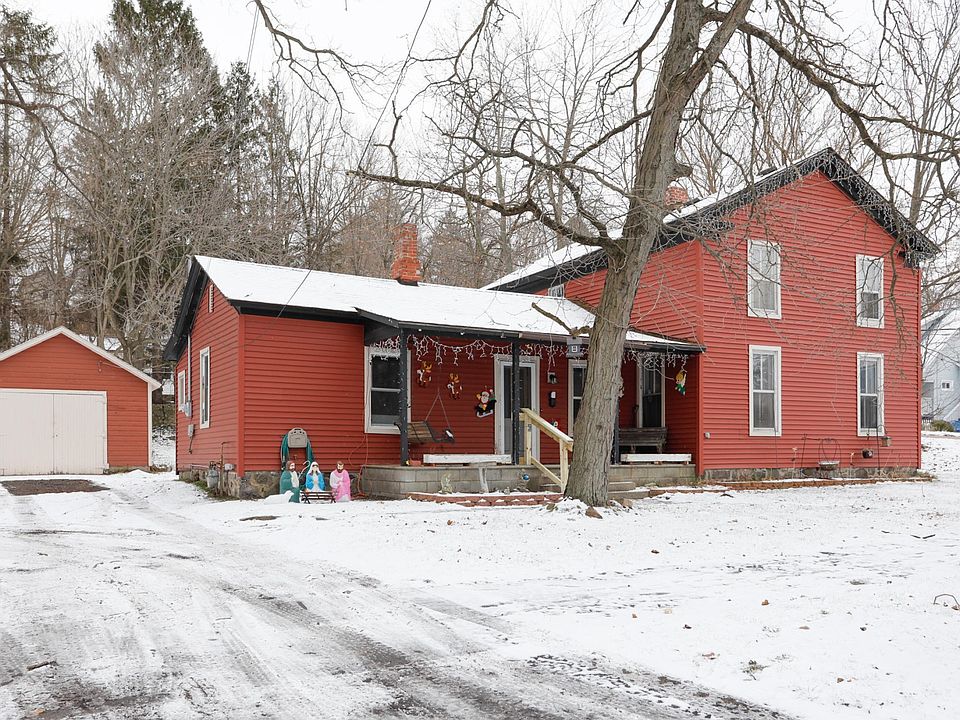 204 N Main St-101