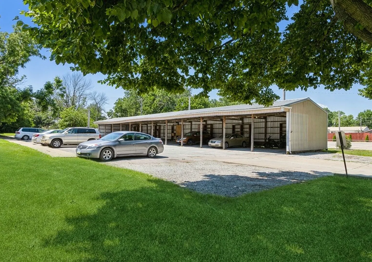 307 N Corn Street — Photo 3