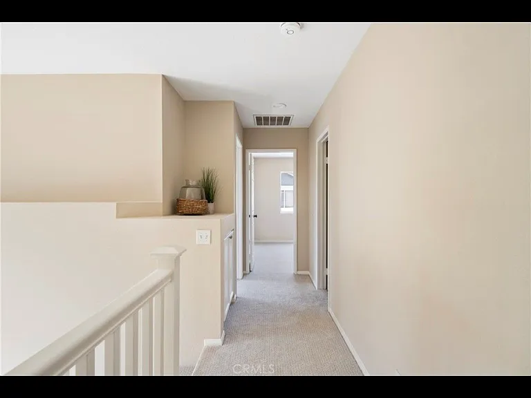 811 N Siavohn Dr — Photo 12