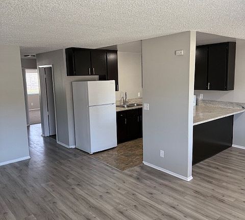 4th image of 5115 Monte Vista St #10