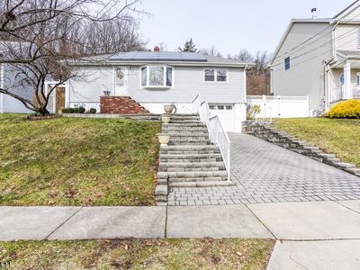 69 Thomas St, Clifton, NJ, 07013