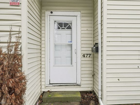 3rd image of 477 Allyn St