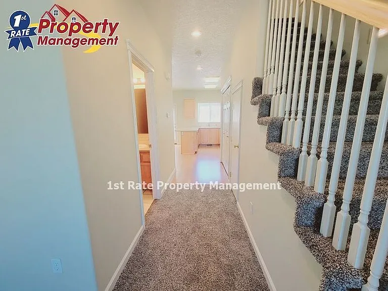 1877 W Nez Perce St — Photo 6