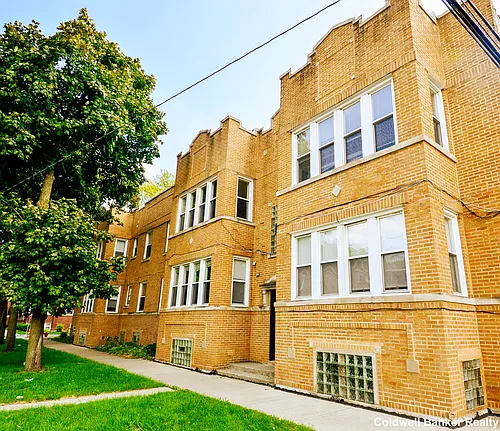 3945 W Schubert Ave #1E Photo 1