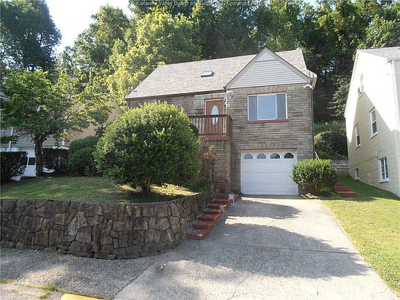 2nd image of 430 Forest Cir