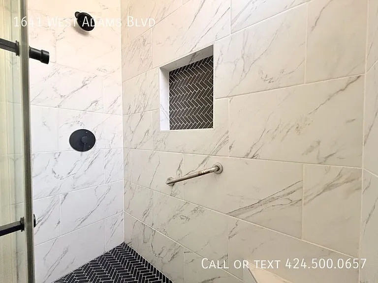 1641 W Adams Blvd — Photo 11