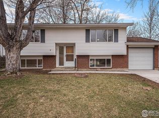 9 James Cir, Longmont, CO 80501