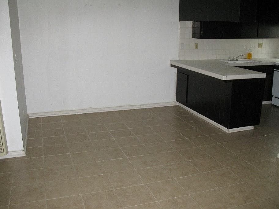 2nd image of 7243 Milton Ave APT 7