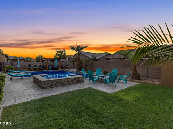 18372 W PARADISE Lane, Surprise, AZ 85388