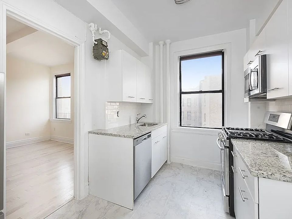 1st image of 4101 Broadway #10G