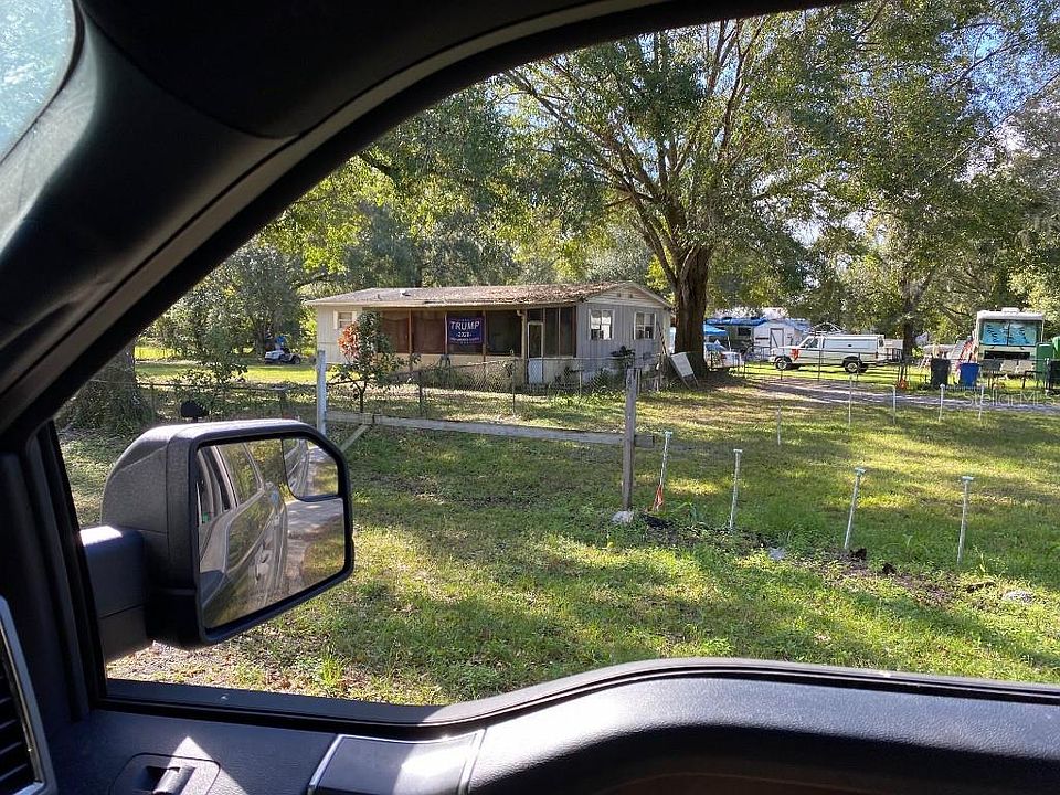 2nd image of 13071 Country View Rd