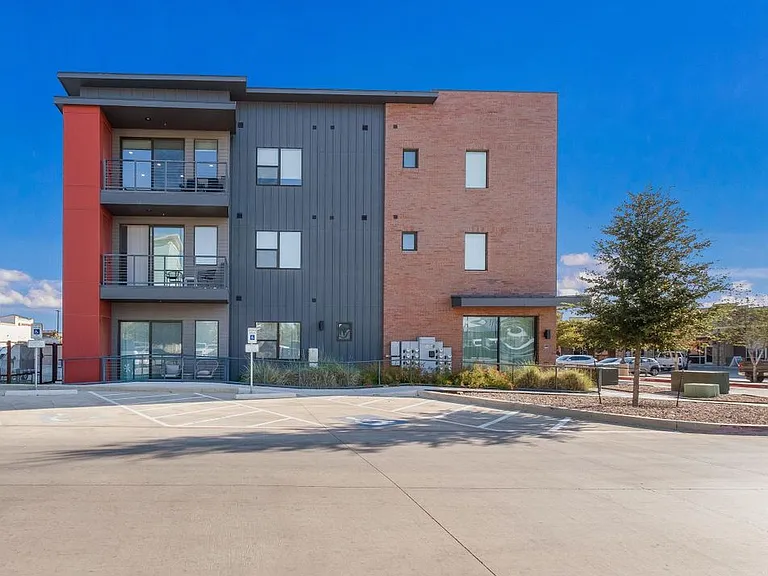 2165 Gabriels Pl #1314 — Photo 8