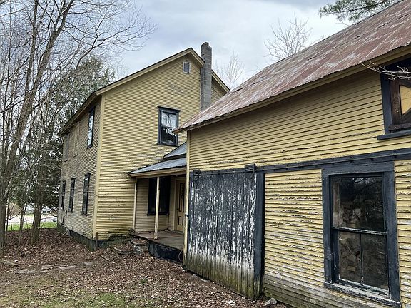 4th image of 776 Fairfax Road