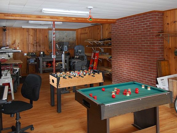 Shop / Game Room