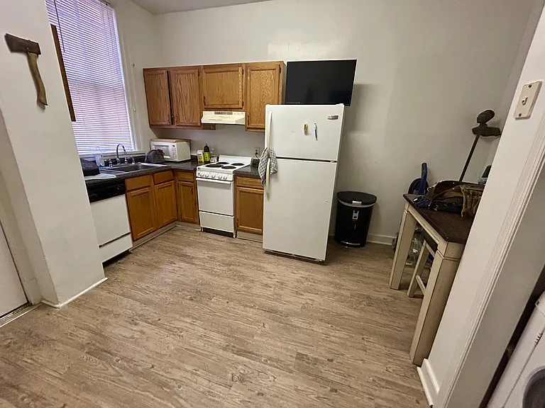 2326 W Grace St #4 — Photo 2