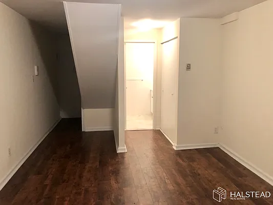 Rented by Halstead Real Estate | media 28