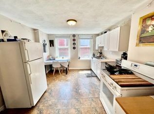 116 Salem St #3R, Boston, MA 02113