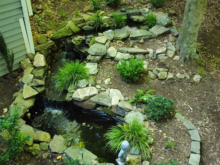 1539 Pathway Dr — Photo 28