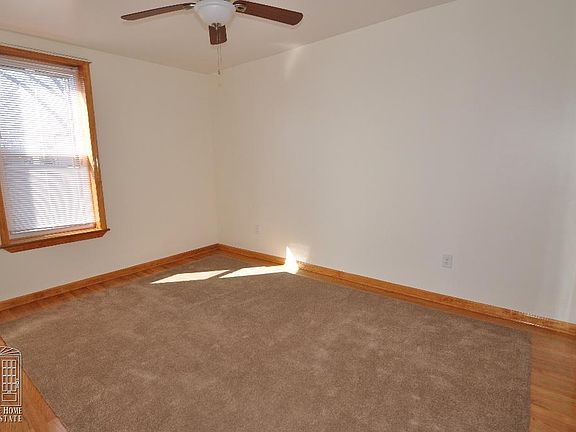 3rd image of 4128 49th St APT 3F