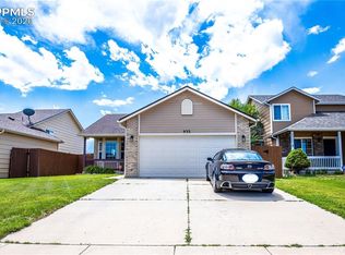 932 Red Brooke Dr, Colorado Springs, CO 80911