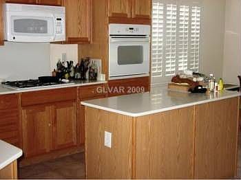 3rd image of 2799 Olivia Heights Ave