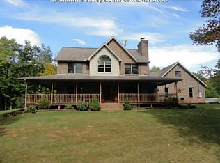 10095 Ashton Upland Rd, Ashton, WV 25503