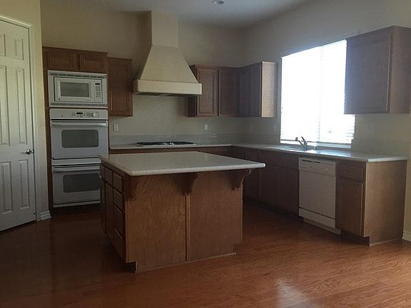 3rd image of 34314 Forest Oaks Dr