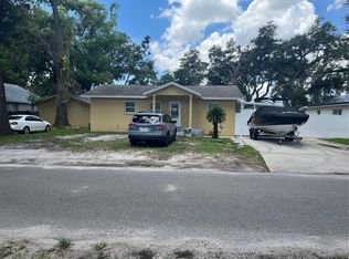 6816 N Sterling Ave, Tampa, FL 33614