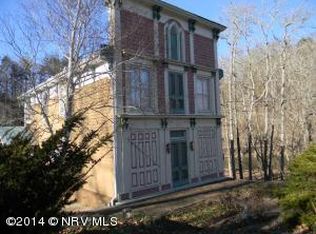 5525 Lead Mine Rd, Hiwassee, VA 24347