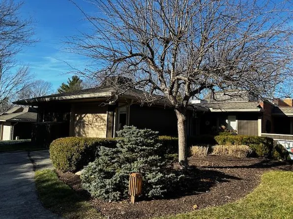 319 Club Cir, Daniels, WV 25832