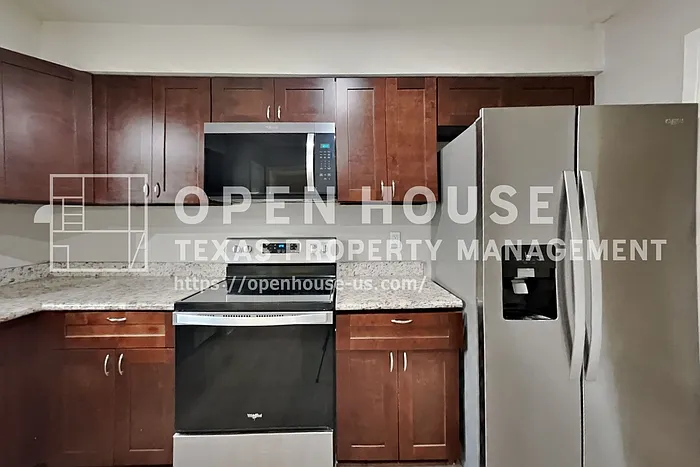 14227 Bella Dr — Photo 6
