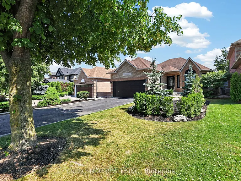 15 Southbury Manor Dr — Photo 1