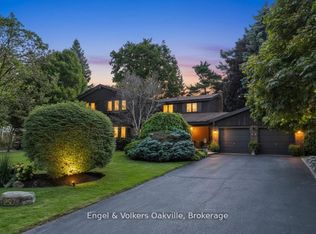 250 Gatestone Ave, Oakville, ON L6J5R9