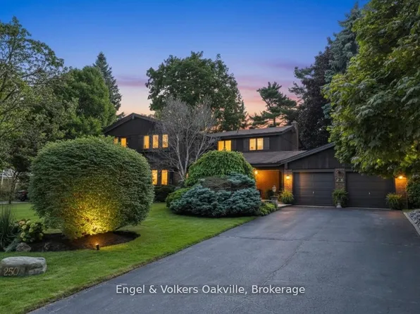 250 Gatestone Ave, Oakville, ON L6J 5R9