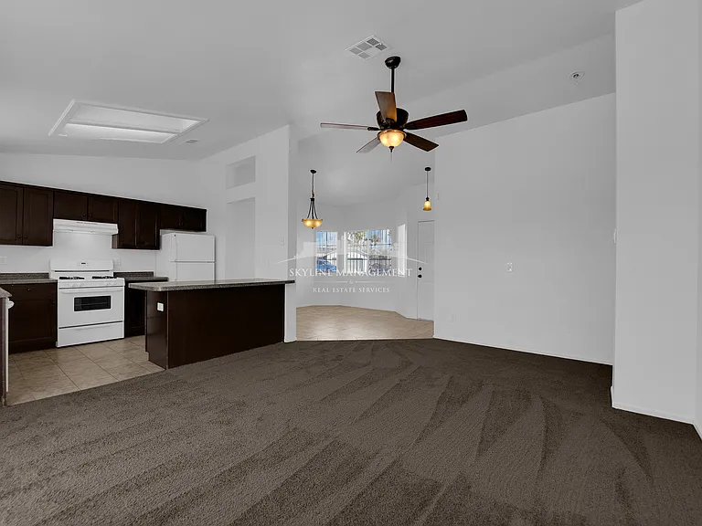 833 Camden Yard Ct — Photo 39