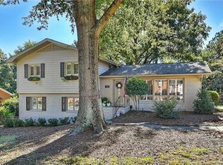 3616 Garden Club Ln, Charlotte, NC 28210