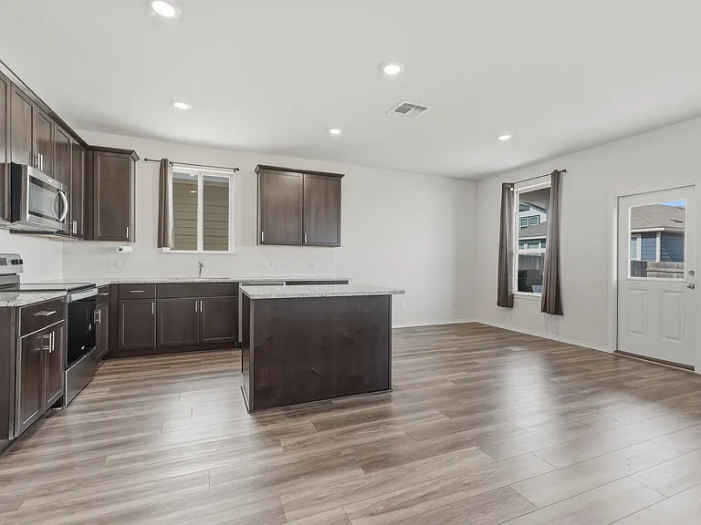 201 Katie Elder Dr — Photo 7