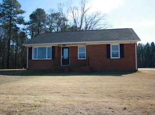 5580 Dry Bread Rd, White Plains, VA 23893