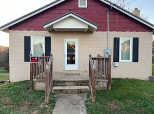 549 N Canton Rd, Canton, NC 28716