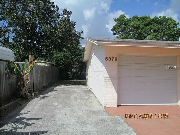 2nd image of 5379 Knollwood Pl