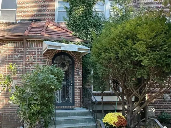 28-07 172nd Street, Flushing, NY 11358