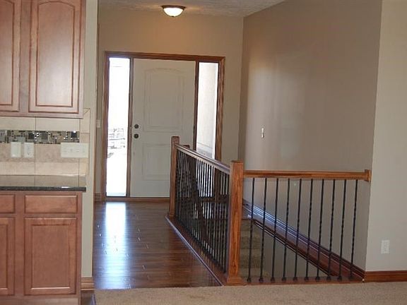 4th image of 8905 Sandhills Ct