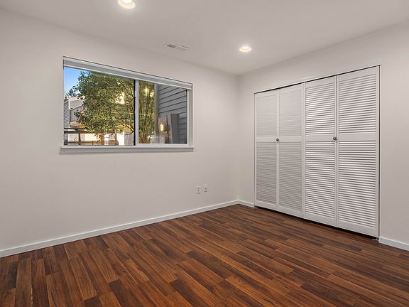 5th image of 9926 NE 144th Ln APT 307
