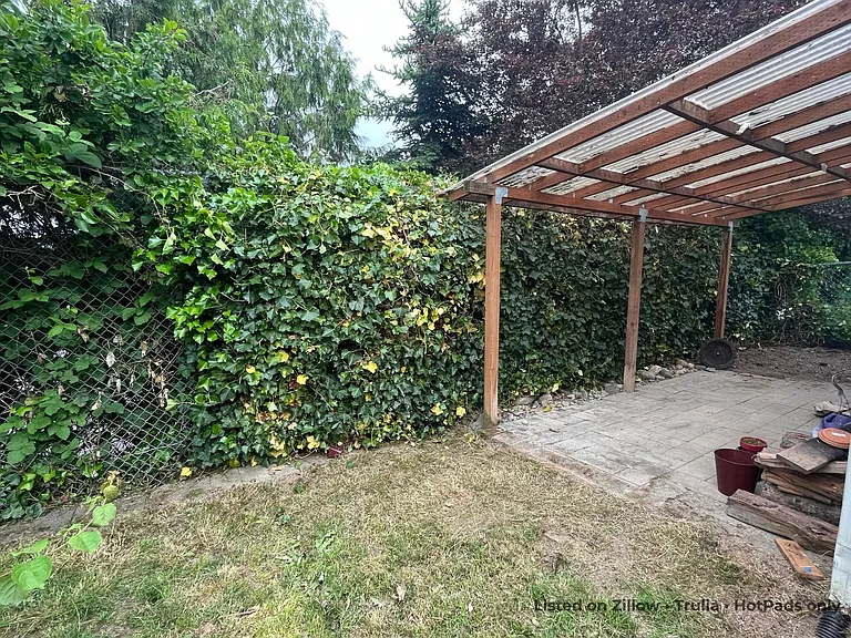 10454 20th Ave S — Photo 17