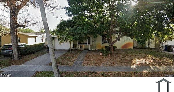 1st image of 3996 NW 38th Ter