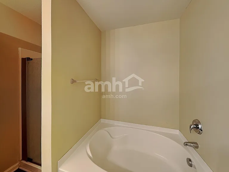 10325 Turkey Point Dr — Photo 11