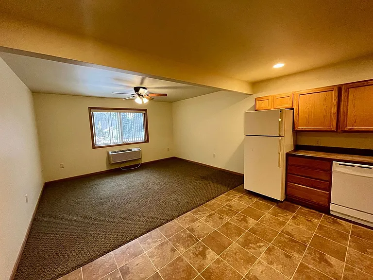 3104 Jelinek Ave — Photo 5