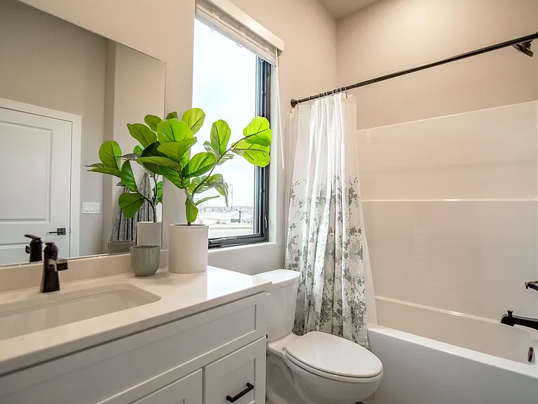 Legacy Homes at Coulee Ridge — Photo 14