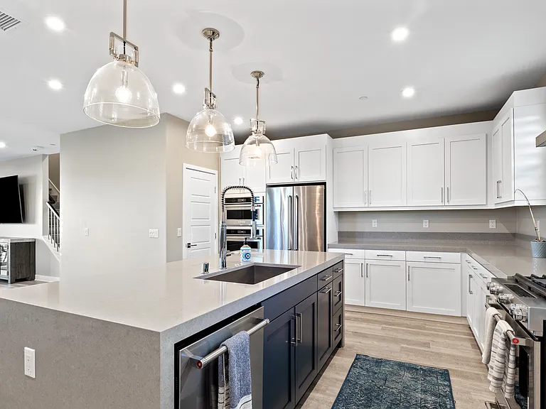 2741 Via Avella Dr — Photo 43